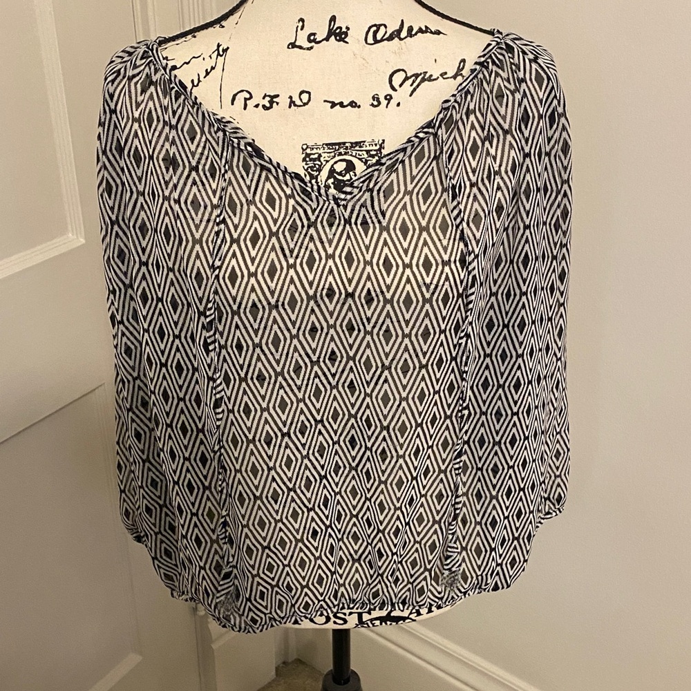 Olivia Moon Black and White Diamond Pattern Blouse - Picture 1 of 5